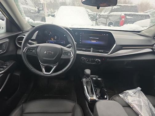 2025 Chevrolet Trax FWD ACTIV