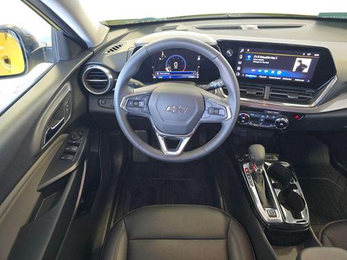 2025 Chevrolet Trax FWD ACTIV