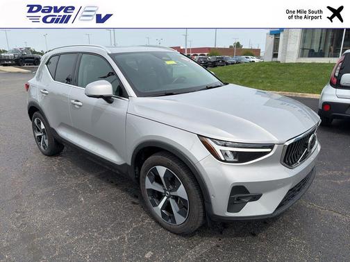 Silver 2025 Volvo XC40 B5 Plus Bright Theme