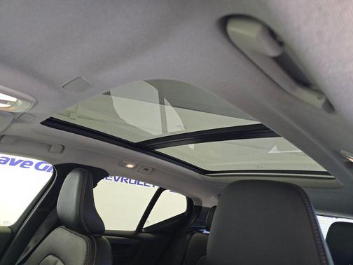 Silver 2025 Volvo XC40 B5 Plus Bright Theme
