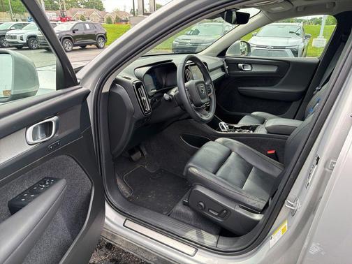 Silver 2025 Volvo XC40 B5 Plus Bright Theme