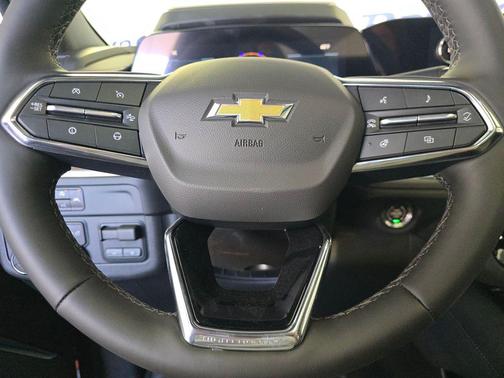 Radiant Red Tintcoat 2026 Chevrolet Suburban High Country, 4WD