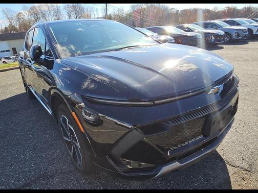 2025 Chevrolet Equinox EV LT