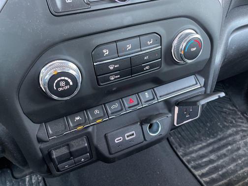 Onyx Black 2024 GMC Sierra 1500 Pro