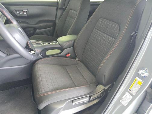Modern Steel Metallic 2025 Honda HR-V AWD Sport