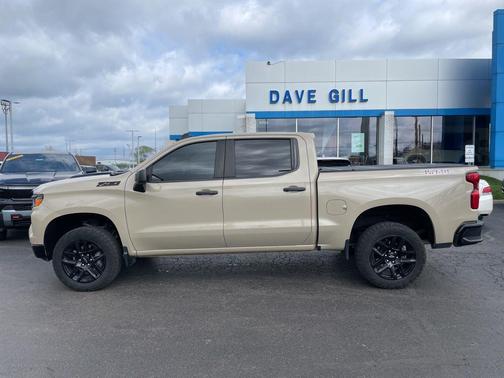 2023 Chevrolet Silverado 1500 Custom Trail Boss