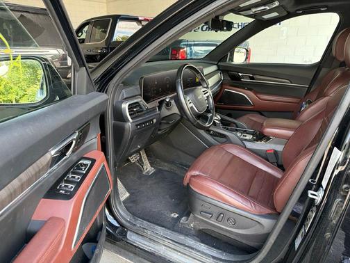 Ebony Black 2023 Kia Telluride SX Prestige X-Line