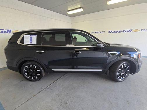 Ebony Black 2023 Kia Telluride SX Prestige X-Line