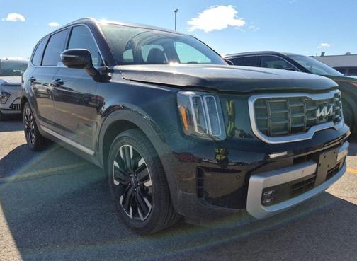 Ebony Black 2023 Kia Telluride SX