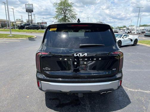 Ebony Black 2023 Kia Telluride SX Prestige X-Line