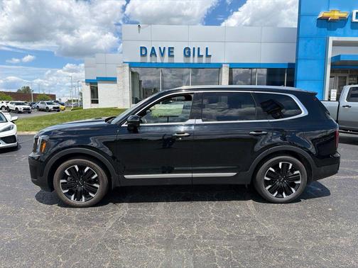 Ebony Black 2023 Kia Telluride SX Prestige X-Line