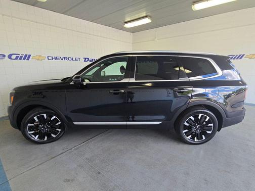 Ebony Black 2023 Kia Telluride SX Prestige X-Line