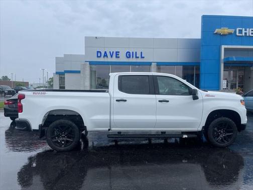 2022 Chevrolet Silverado 1500 Custom Trail Boss