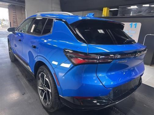 2025 Chevrolet Equinox EV LT