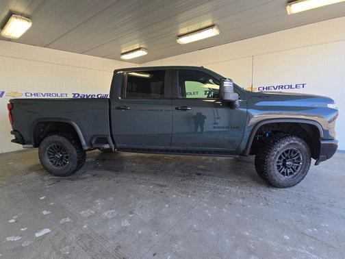 2026 Chevrolet Silverado 2500 Crew Cab, Standard Bed, XR2, 4WD