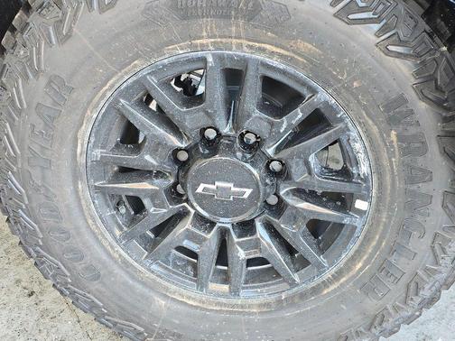 2026 Chevrolet Silverado 2500 Crew Cab, Standard Bed, XR2, 4WD