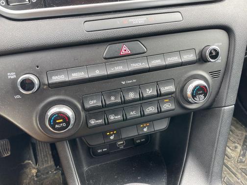 2021 Kia Sportage LX