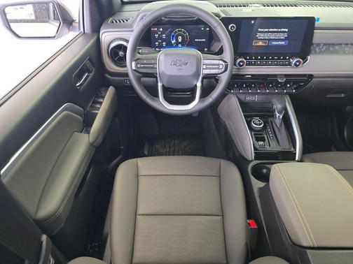 White Sands 2026 Chevrolet Colorado ZR2