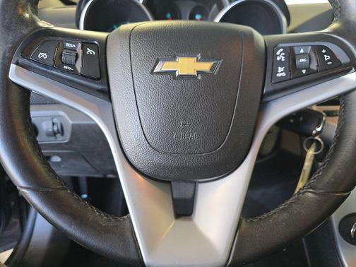 Tungsten Metallic 2014 Chevrolet Cruze 1LT