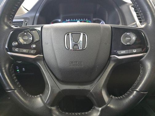 2022 Honda Pilot Touring 8-Passenger