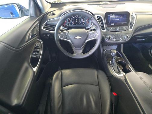 2023 Chevrolet Malibu FWD 2LT