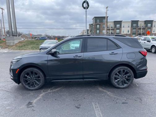 2023 Chevrolet Equinox FWD RS