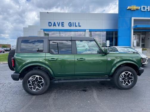 2024 Ford Bronco Outer Banks