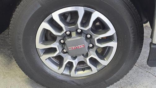 2022 GMC Sierra 2500 SLE