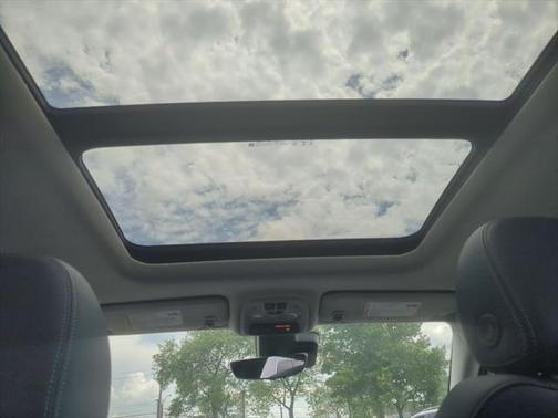 2022 Chevrolet Bolt EUV FWD Premier