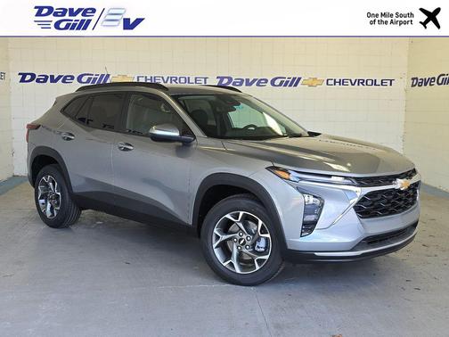 Sterling Gray Metallic 2026 Chevrolet Trax LT
