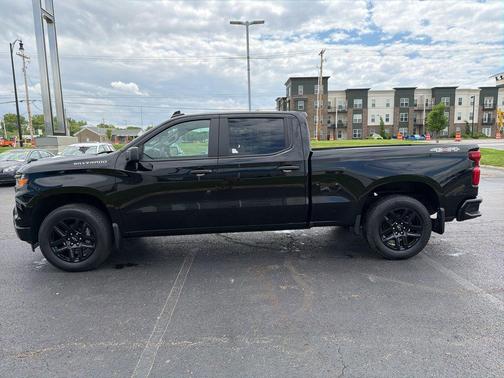 Black 2024 Chevrolet Silverado 1500 Custom