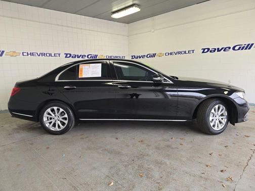 2017 Mercedes-Benz E-Class 4MATIC