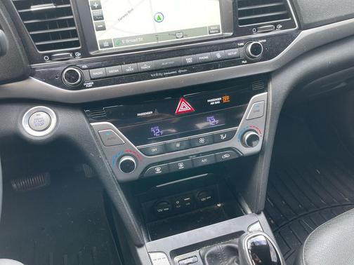 2018 Hyundai ELANTRA Limited