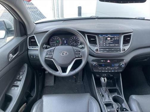 2018 Hyundai TUCSON SEL Plus