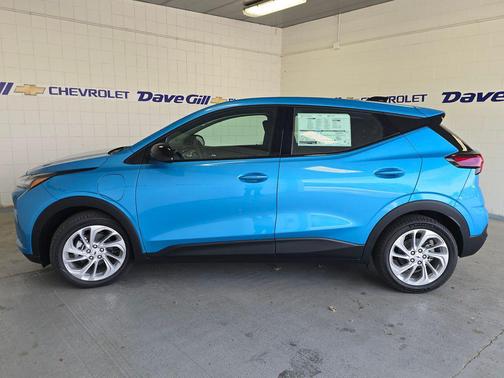 Marina Blue Metallic 2027 Chevrolet Bolt LT FWD