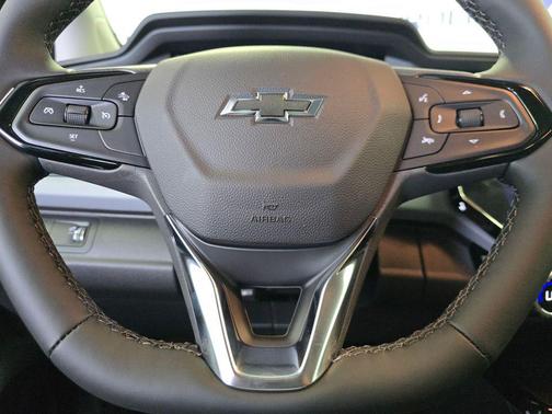 Sterling Gray Metallic 2027 Chevrolet Bolt LT FWD