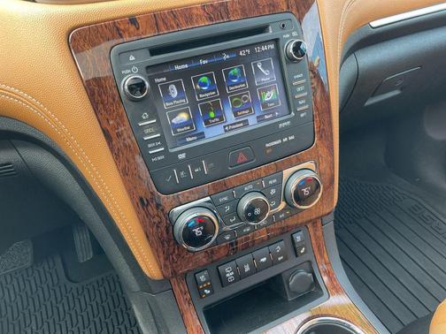 2013 Chevrolet Traverse LTZ