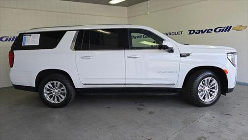 2024 GMC Yukon XL SLT