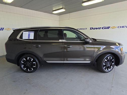 Jungle Green 2023 Kia Telluride SX Prestige X-Line