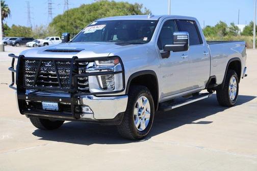 Photo 3 of 29 of 2022 Chevrolet Silverado 3500 LTZ