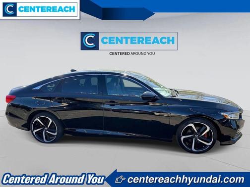 Crystal Black Pearl 2022 Honda Accord Sport 1.5T