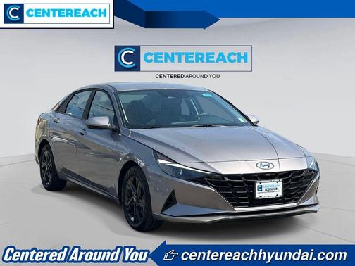 Metal 2023 Hyundai ELANTRA SEL