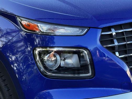 Intense Blue 2023 Hyundai VENUE SEL