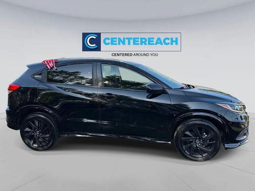 Crystal Black Pearl 2022 Honda HR-V Sport