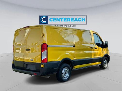 Oxford White 2020 Ford Transit-150 BASE