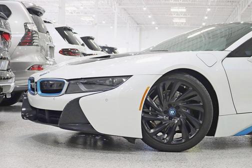 2015 BMW i8 Base