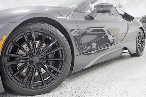 2019 BMW i8 Base
