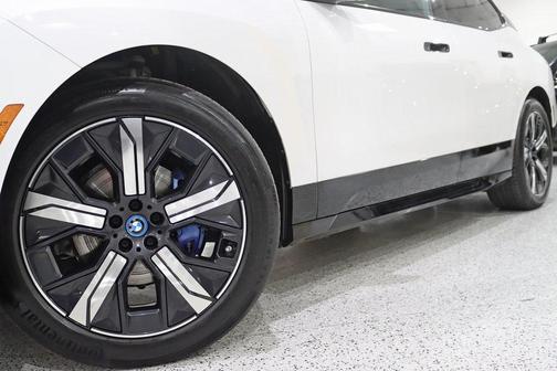 2023 BMW iX xDrive50