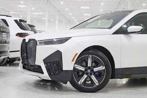 2023 BMW iX xDrive50