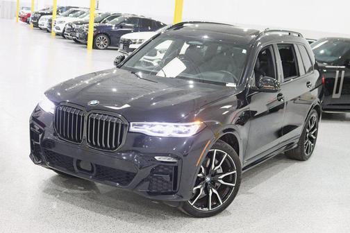 2022 BMW X7 xDrive40i